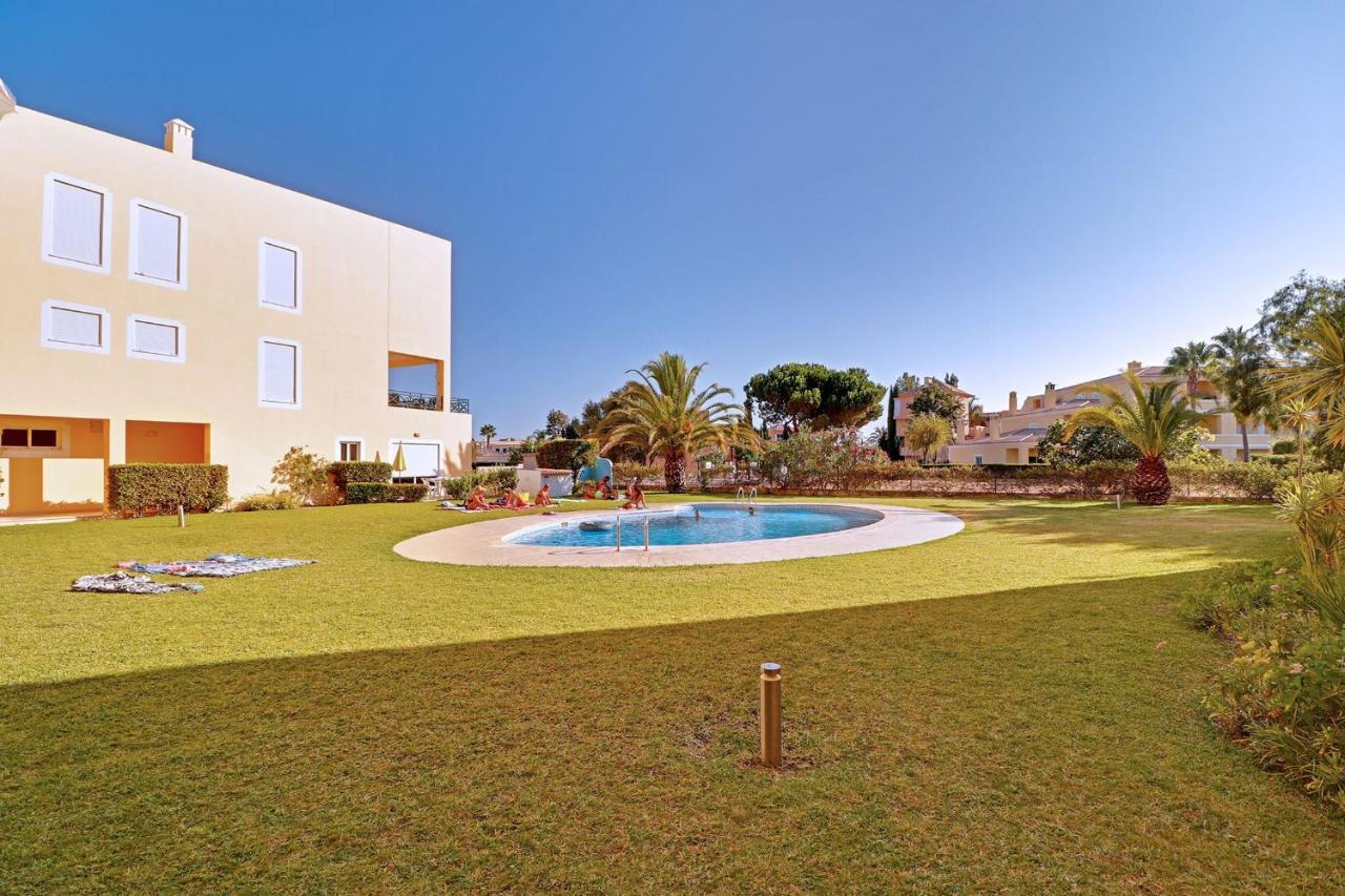 Vilamoura Delight With Pool By Homing Bagian luar foto